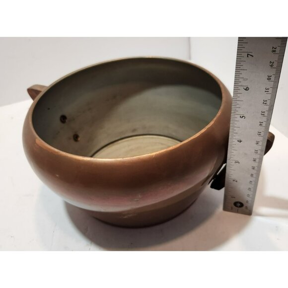 Vintage Round Art Deco Copper Pot With 2 Wooden Handles - Picture 16 of 16